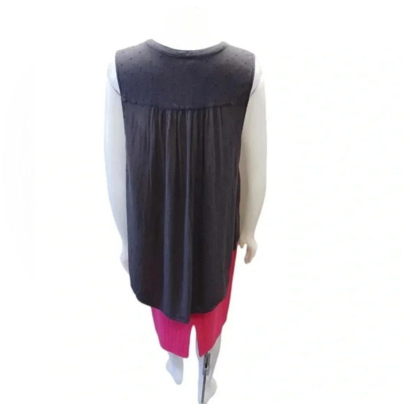 Torrid The Harper Hi  Lo Sleeveless Grey Tank Top Size 2 - Picture 3 of 9